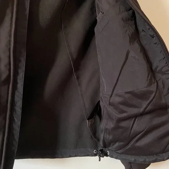 BMW Softshell Jacket - Picture 7 of 9